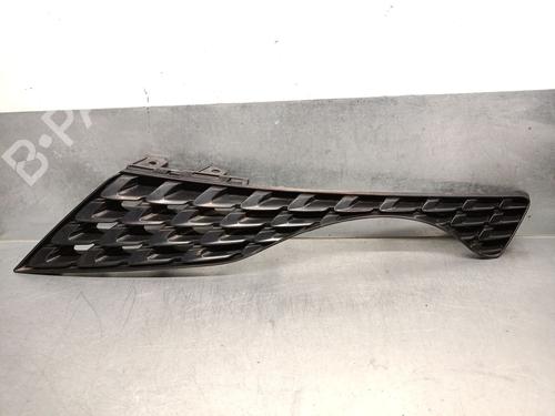 Used Grille NISSAN JUKE (F15) 1.2 DIG-T (115 hp) 24334597