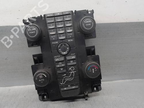 Used Climate control VOLVO V50 (545) 2.0 D (136 hp) 17054092