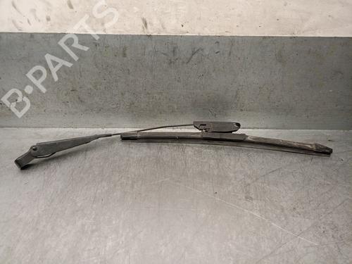 Used Rear windshield wiper arm RENAULT SUPER 5 (B/C40_) 1.4 (B/C40M) (60 hp) 24177709