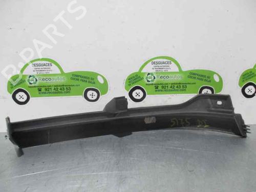 Listwa reflektora OPEL ZAFIRA A MPV (T98) 2.0 DTI 16V (F75) | BP20245684C118 