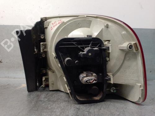 Left taillight VW TOUAREG (7LA, 7L6, 7L7) 5.0 V10 TDI | BP22727046C34 