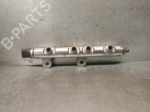 Used Injection rail LAND ROVER RANGE ROVER SPORT I (L320) 3.0 D 4x4 (256 hp) 28481323