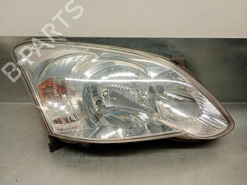 Højre forlygte TOYOTA COROLLA (_E12_) 1.4 D (NDE120_, NDE120R) (90 hp) 28171505