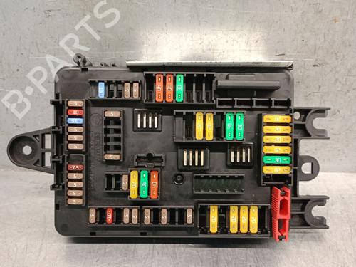 Used Fuse box BMW 1 (F20) 118 d (150 hp) 26671616
