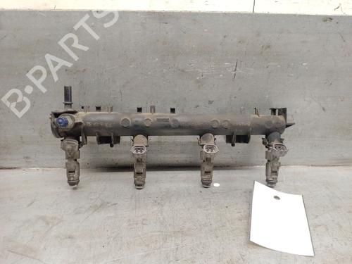 Used Injection rail PEUGEOT 206 Hatchback (2A/C) 1.4 16V (88 hp) 23444360