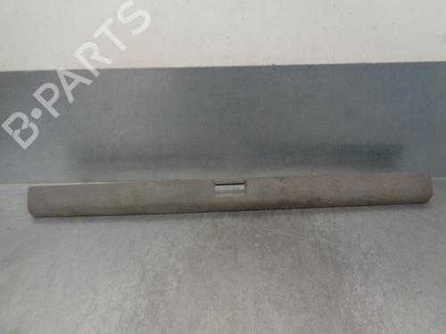 Used Tailgate handle OPEL CORSA A Hatchback (S83) [1982-1993]  12192166