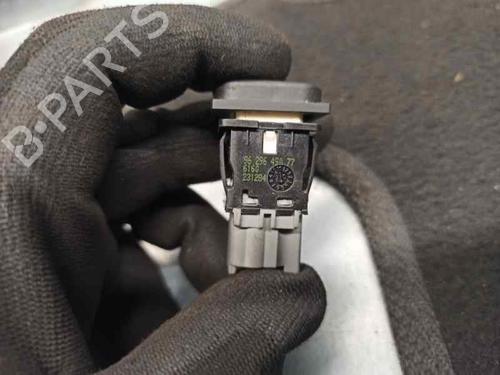 Switch PEUGEOT 607 (9D, 9U) 2.7 HDi 24V | BP20257709I30 