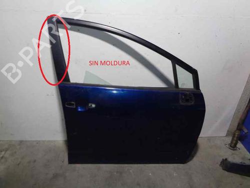 Used Right front door TOYOTA COROLLA Verso (ZER_, ZZE12_, R1_) 2.0 D-4D (CUR10_, CUR10R) (116 hp) 8108513
