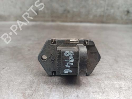 Used Heater resistor RENAULT MEGANE I Coach (DA0/1_) 1.9 DCi (105 hp) 11668917