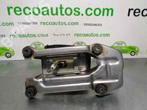 Gear lever HYUNDAI SANTA FÉ I (SM) 2.0 CRDi | BP7446133M90 