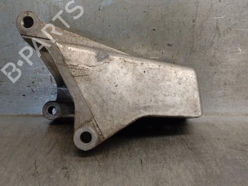 Used Engine mount Engine mount VOLVO XC90 I (275) V8 AWD (316 hp) 34189689 34189689
