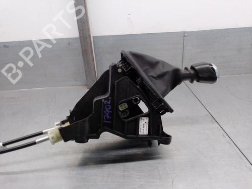 Used Gear lever RENAULT SCÉNIC IV (J9_) 1.6 dCi 130 (130 hp) 13521173
