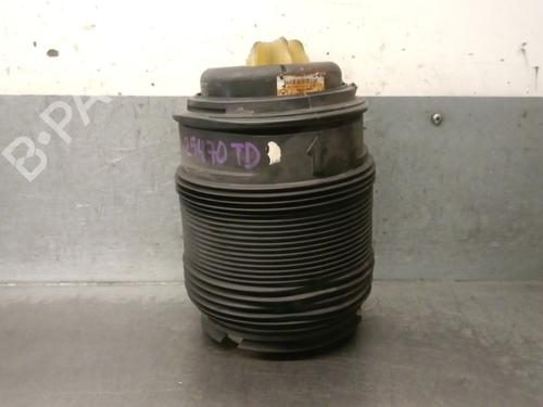 Used Right rear shock absorber Right rear shock absorber MERCEDES-BENZ E-CLASS T-Model (S212) E 200 CDI / BlueTEC (212.205, 212.206) (136 hp) 36115007 36115007