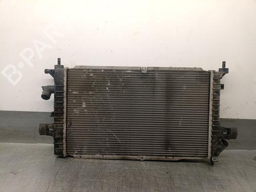 Used Water radiator OPEL ASTRA H GTC (A04) [2005-2010]  29764796