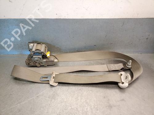 front-right-seatbelt-fiat-idea-350_-2003-30624515 main image