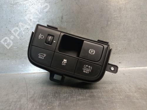 Used Switch HYUNDAI TUCSON (TL, TLE) 2.0 CRDi All-wheel Drive (136 hp) 28064717