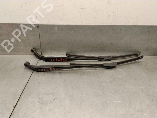 Braço escova frente Braço escova frente TOYOTA COROLLA Compact (_E11_) 1.4 (ZZE111_, ZZE111R) (97 hp) 36553405 36553405