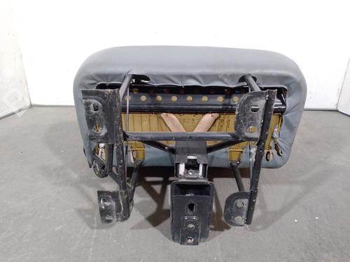 Right front seat FORD TRANSIT Van (FA_ _) 2.4 TDCi RWD | BP38052432C16 - Image 8