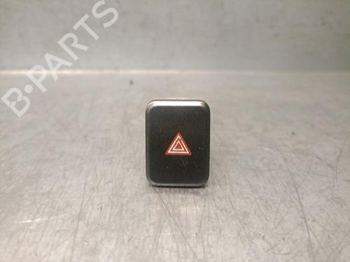 Used Warning switch TOYOTA AURIS (_E18_) 1.8 Hybrid (ZWE186_, ZWE186R) (136 hp) 32313527
