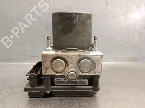 Used ABS pump NISSAN QASHQAI I (J10, NJ10) 2.0 dCi (150 hp) 30703969