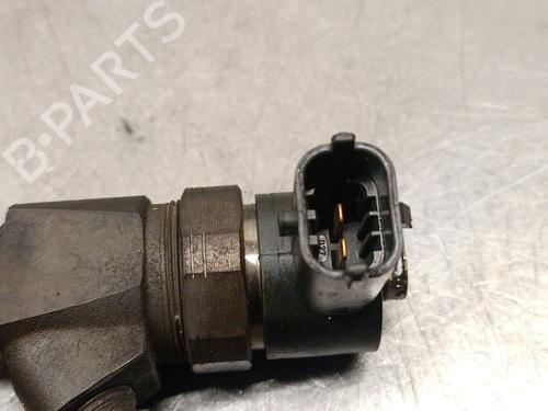 Injector SAAB 9-5 (YS3G) 2.0 TiD | BP31353132M100  - Image 5