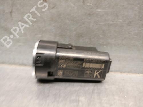 Switch TOYOTA AURIS (_E18_) 1.8 Hybrid (ZWE186_, ZWE186R) | BP38305529I30 - Image 2