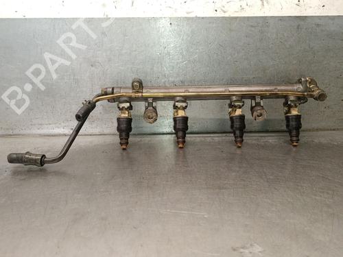 Used Injection rail Injection rail 39413096 39413096