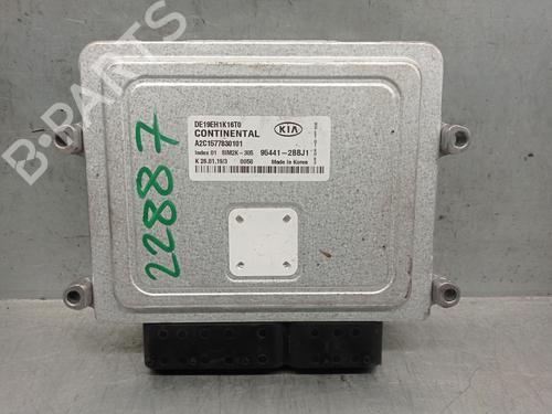 Used Engine control unit (ECU) KIA NIRO I (DE) 1.6 GDI Hybrid (105 hp) 26587871