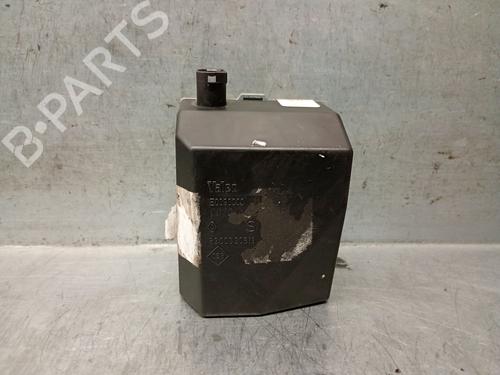 Used Electronic module RENAULT LAGUNA II (BG0/1_) 2.0 16V IDE (BG0N) (140 hp) 28489274