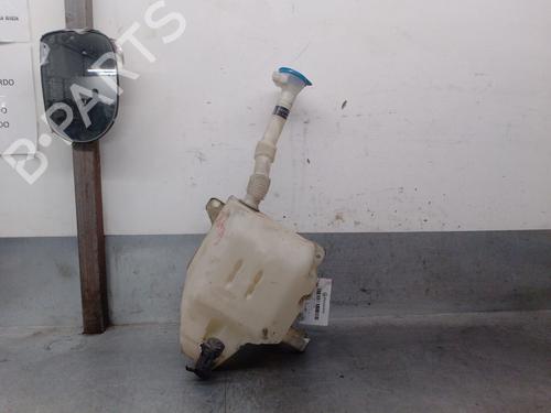 Used Windscreen washer tank Windscreen washer tank 39448380 39448380