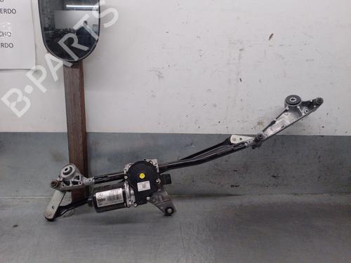 Used Front wiper motor Front wiper motor MERCEDES-BENZ A-CLASS (W176) A 45 AMG 4-matic (176.052) (360 hp) 39647423 39647423