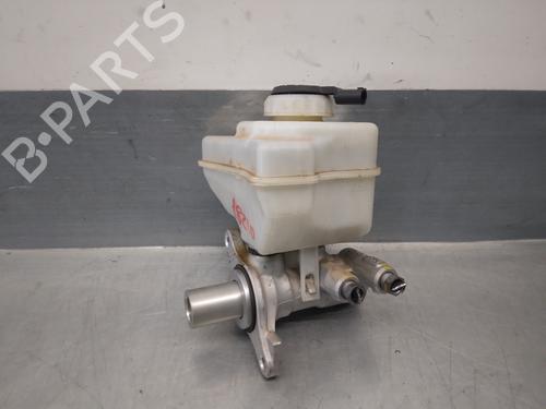 Used Brake master cylinder LAND ROVER RANGE ROVER SPORT II (L494) 3.0 TDV6 4x4 (258 hp) 13949385