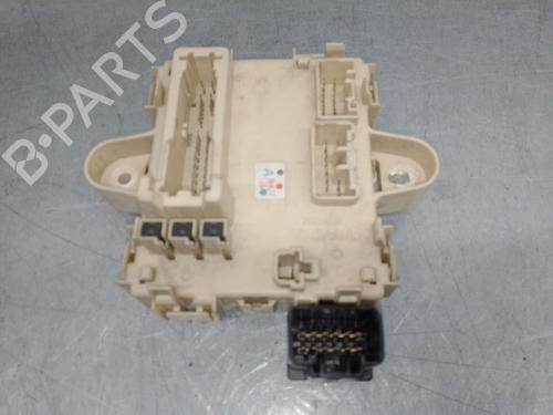 Fuse box LEXUS RX (_U3_) 400h (MHU38_) | BP25794429E1 