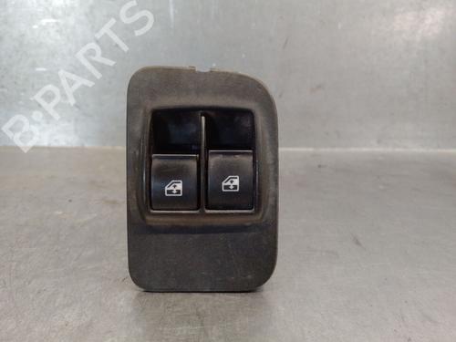 Used Left front window switch FIAT FIORINO Box Body/MPV (225_) 1.3 D Multijet (225BXD1A, 225BXB1A, 225BXB11) (75 hp) 31044655
