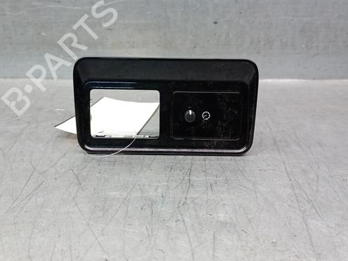 switch-jaguar-f-pace-x761-2015-32319460 main image