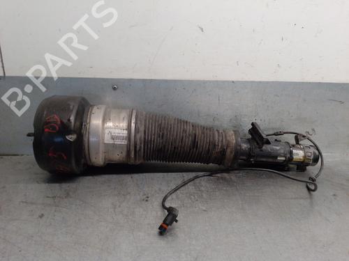 Used Right front shock absorber MERCEDES-BENZ S-CLASS (W221, V221) S 320 CDI (221.022, 221.122) (235 hp) 32211722