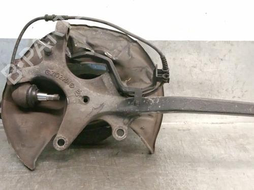 Used Left front steering knuckle MERCEDES-BENZ E-CLASS (W210) E 320 (210.065) (224 hp) 25927442