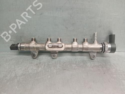 Używane Szyna wtryskowa BMW 3 Gran Turismo (F34) 320 d (190 hp) 30921484