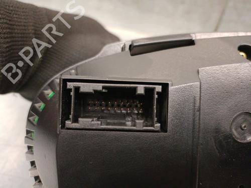 Instrument cluster BMW 5 (E60) 520 i | BP37520832C47 - Image 4