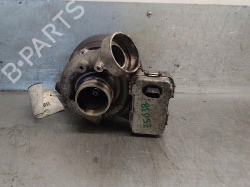 Turbolader/Kompressor Turbolader/Kompressor MERCEDES-BENZ C-CLASS T-Model (S204) C 200 CDI (204.201) (136 hp) 36388029 36388029