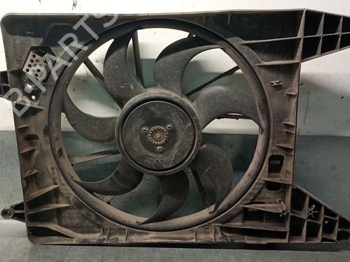 Used Radiator fan DACIA SANDERO 1.6 MPI 85 (BS03) (84 hp) 30736873