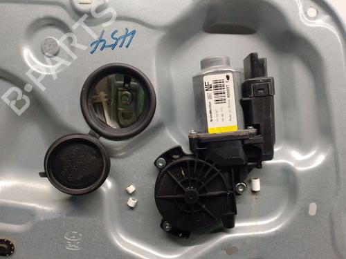 Rudehejsemekanisme ventre foran HYUNDAI SONATA V (NF) 2.0 CRDi | BP30803721C22