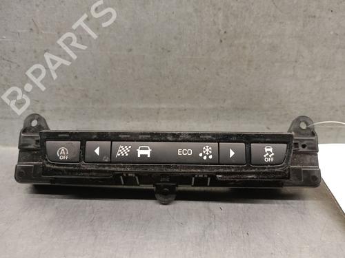 Used Switch Switch JAGUAR XE (X760) 2.0 D (180 hp) 33936998 33936998