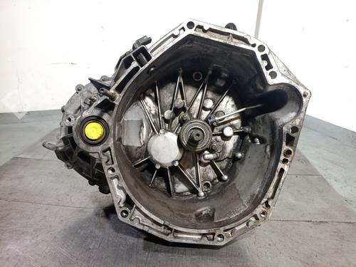 gearbox-renault-clio-iii-br01-cr01-2005-2006-2007-2008-2009-2010-2011-2012-2013-2014-37692285 main image