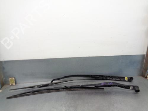 Front windshield wiper arm HYUNDAI IONIQ (AE) 1.6 GDI Hybrid | BP13900616C143 