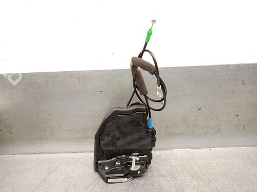 Used Rear right lock TOYOTA AVENSIS Estate (_T27_) 2.0 D-4D (ADT270_, ADT270R) (126 hp) 26587812