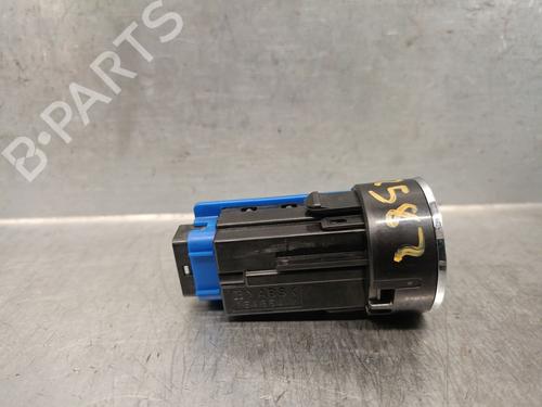 Switch LEXUS CT (ZWA10_) 200h (ZWA10_) | BP27577591I30 