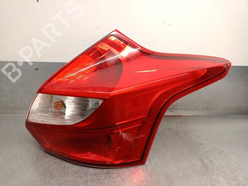 Used Right taillight FORD FOCUS III 1.0 EcoBoost (125 hp) 21839248