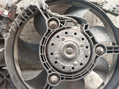 Radiator fan CHRYSLER VOYAGER / GRAND VOYAGER III (GS_, NS_) 2.5 TD | BP8249108M35 