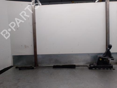 Used Gear lever SEAT LEON (5F1) [2012-2021]  16024399